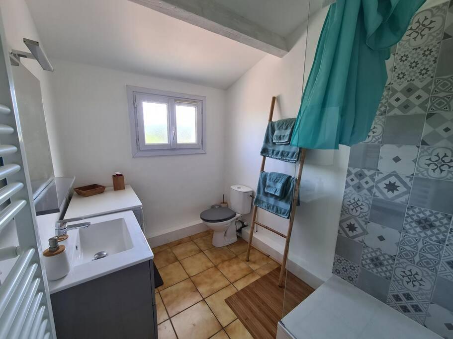 A & Balcon Apartment